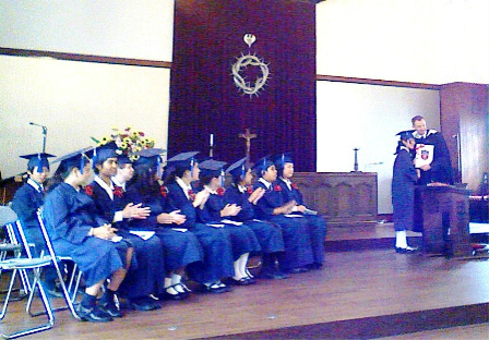 聖ミカエル国際学校卒業式